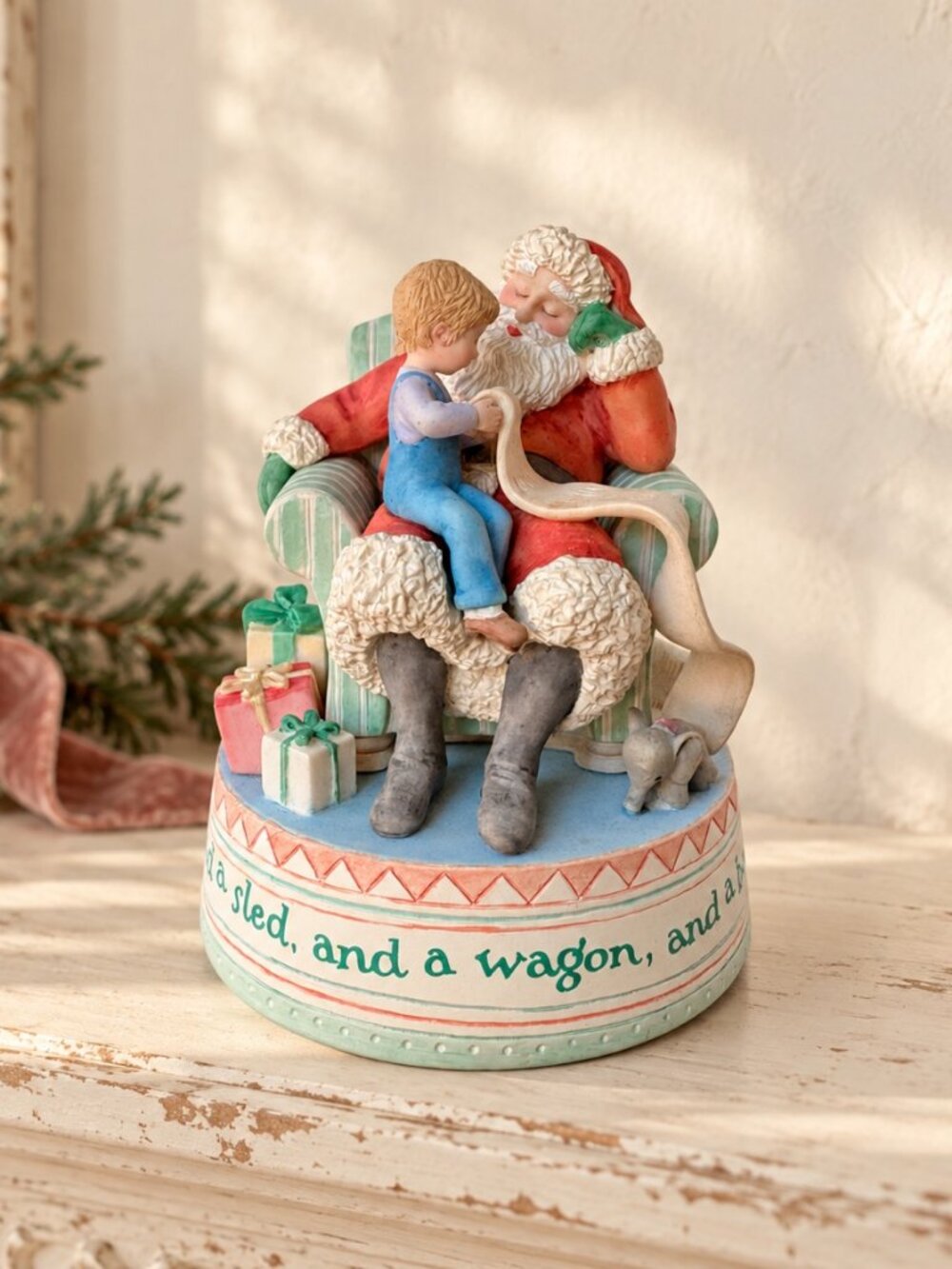 Vintage Hallmark Santa Figurine 1998 Dreams and Wishes w/ Box